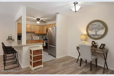 1015 Wedgewood Circle #1015, Belford, NJ 07718 - Photo 10