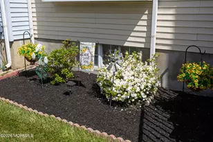 18 Pero Ct, Sayreville, NJ 08872 - Photo 4