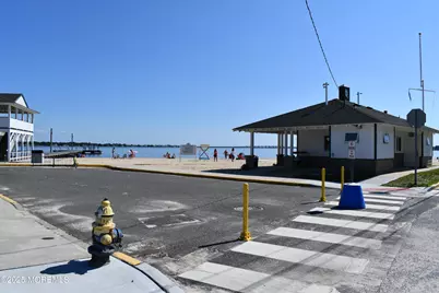 334 E Cape May Avenue, Ocean Gate, NJ 08740 - Photo 34