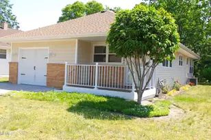 1568 Mt Everest Ln, Toms River Township, NJ 08753 - Photo 2