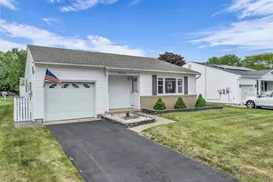 72 Westbrook Dr, Toms River Township, NJ 08757 - Photo 2