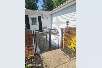 89 Courtshire Drive, Brick, NJ 08723 - Photo 4