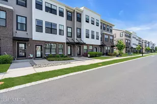 54 Midway Rd S, Tinton Falls, NJ 07724 - Photo 4