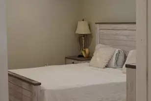 585 Wayside Rd, Neptune Township, NJ 07753 - Photo 16