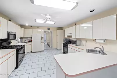 114 Carey Street, Lakewood, NJ 08701 - Photo 10