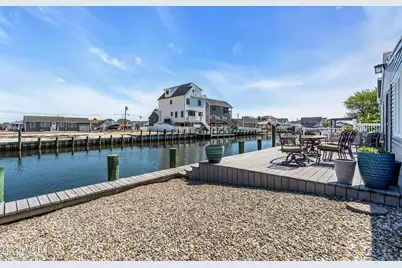 209 Fernwood Drive, Berkeley, NJ 08721 - Photo 2