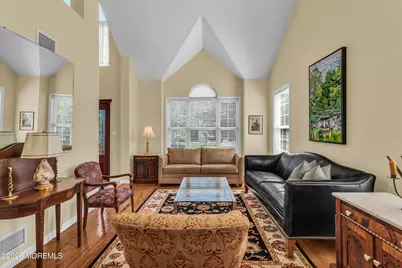 32 Heritage Drive, Shrewsbury, NJ 07702 - Photo 8