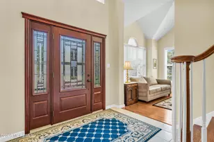 32 Heritage Dr, Shrewsbury, NJ 07702 - Photo 2