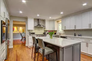 46 Thomas Dr, Manalapan Township, NJ 07726 - Photo 12