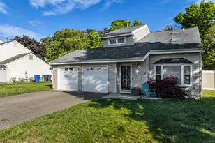 176 Liberty Bell Rd, Toms River Township, NJ 08755 - Photo 2