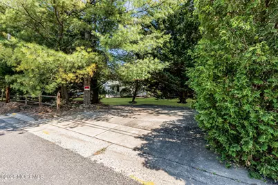 15 Chestnut Street, Port Monmouth, NJ 07758 - Photo 38