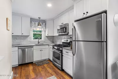 142 Otis Avenue, Tuckerton, NJ 08087 - Photo 12