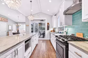 118 W Delaware Ave, Long Beach Township, NJ 08008 - Photo 16
