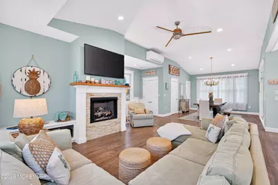 118 W Delaware Avenue, Long Beach Township, NJ 08008 - Photo 8