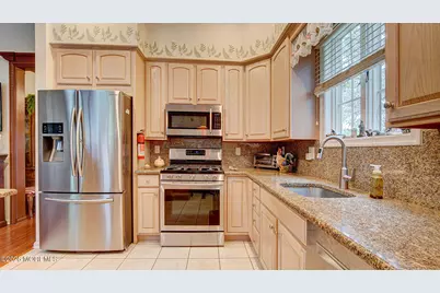 1 Kingston Court, Monroe Township, NJ 08831 - Photo 12