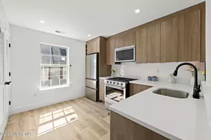 6 Hancock Pass, Colts Neck Township, NJ 07722 - Photo 6