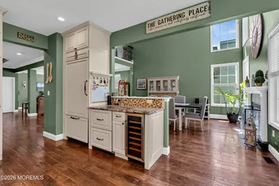 114 E Parsonage Way, Manalapan Township, NJ 07726 - Photo 28