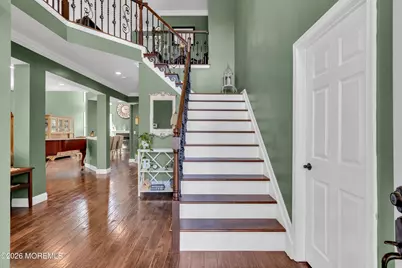 114 E Parsonage Way, Manalapan Township, NJ 07726 - Photo 2