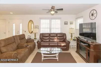 26 Newark Avenue, Lavallette, NJ 08735 - Photo 6