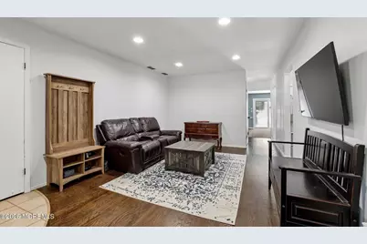 87 New Monmouth Road, Middletown, NJ 07748 - Photo 2