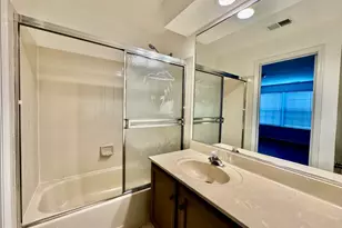 407 Hampton Ct, Manalapan Township, NJ 07726 - Photo 12