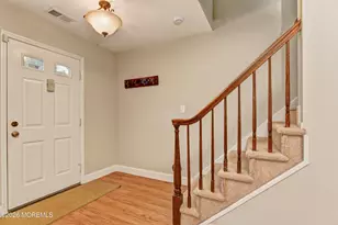 76 Bradford Ct, Aberdeen Township, NJ 07747 - Photo 2