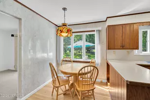 1 Dickinson Ln, Morganville, NJ 07751 - Photo 10