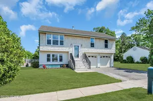 48 Lamp Post Dr, Barnegat, NJ 08005 - Photo 4