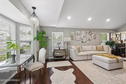 81 Farnworth Close #1000, Freehold, NJ 07728 - Photo 4