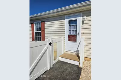 48 Fort Lee Drive, Manahawkin, NJ 08050 - Photo 6
