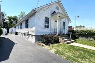 32 Washington St, Rumson, NJ 07760 - Photo 2