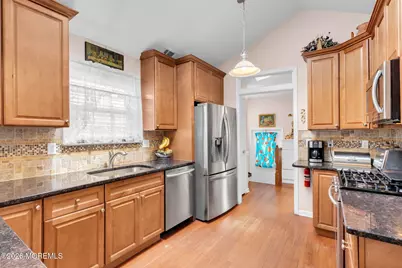 16 Avenue A, Helmetta, NJ 08828 - Photo 8