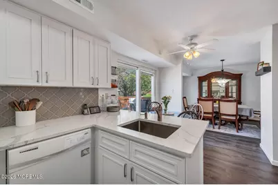 216 Coldspring Court, Franklin Township, NJ 08873 - Photo 10