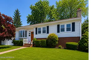 210 Orchard St, Aberdeen Township, NJ 07735 - Photo 2
