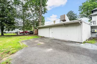 27 Boud Avenue, Farmingdale, NJ 07727 - Photo 12