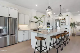 23 Hydrangea Dr, Manalapan Township, NJ 07726 - Photo 8