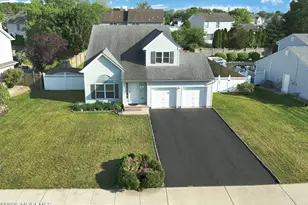 23 Grand Teton Ave, Howell Township, NJ 07731 - Photo 2
