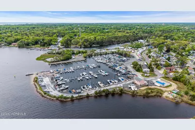 119 Harbor Court, Pine Beach, NJ 08741 - Photo 2