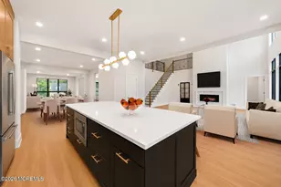 11 Hobart St, Marlboro Township, NJ 07746 - Photo 28