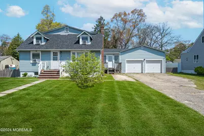 914 Radnor Avenue, Pine Beach, NJ 08741 - Photo 1