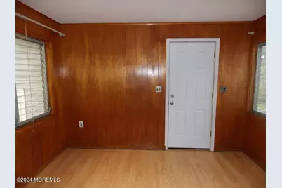 914 Radnor Avenue, Pine Beach, NJ 08741 - Photo 16