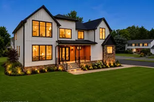 15 Hobart St, Marlboro Township, NJ 07746 - Photo 2