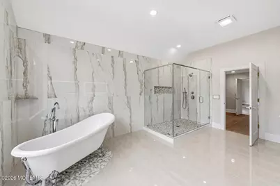 15 Hobart Street, Marlboro Township, NJ 07746 - Photo 44