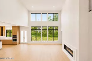 15 Hobart St, Marlboro Township, NJ 07746 - Photo 24