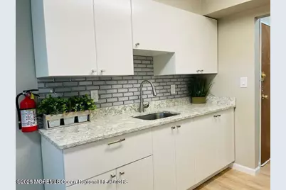 68 Stonehurst Boulevard #H, Freehold, NJ 07728 - Photo 2