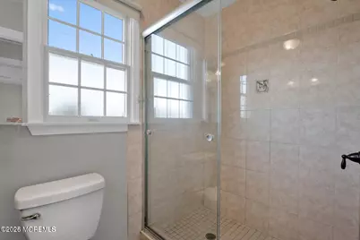 401 Spruce Street, Union Beach, NJ 07735 - Photo 14