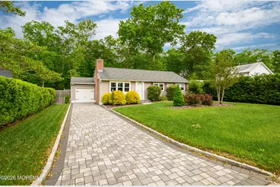 7 Boxwood Terrace, Toms River Township, NJ 08755 - Photo 2