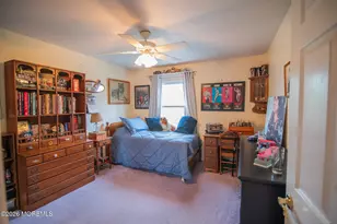 10 Carriage Ln, Englishtown, NJ 07726 - Photo 18