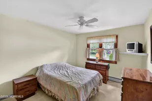 17 Point O Woods Rd, Middletown, NJ 07748 - Photo 28