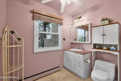 17 Point O Woods Road, Middletown, NJ 07748 - Photo 42